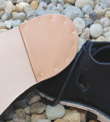 Pegged heel (leather soles only)